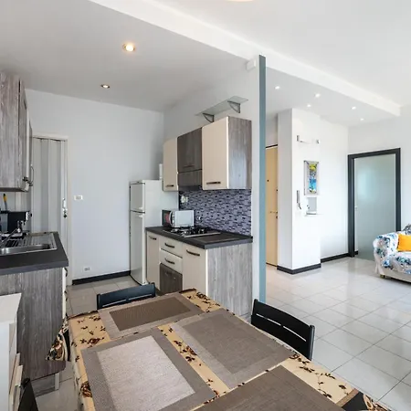 Apartment Edenshards1 - Sea, Air Conditioning, Full Comfort